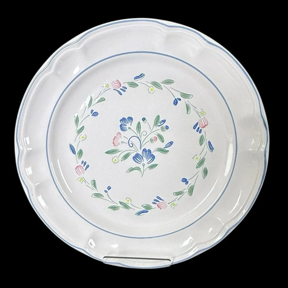 Floral Expressions Dinner Plates Flower‎ Pattern Stoneware 10.75